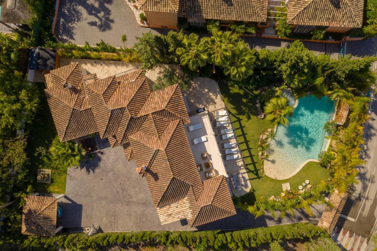 Blue Lagoon Villa *
